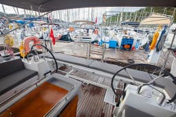 Oceanis 45 in Orhaniye / Marti Marina thumbnail 9