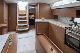 Oceanis 46.1 in Lefkada / D-Marin Marina Lefkas thumbnail 10
