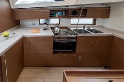 Oceanis 46.1 in Lefkada / D-Marin Marina Lefkas thumbnail 11