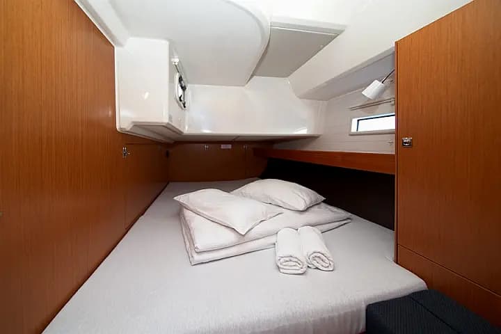 Bavaria 46 Cruiser in Murter / Marina Hramina - Photo 5