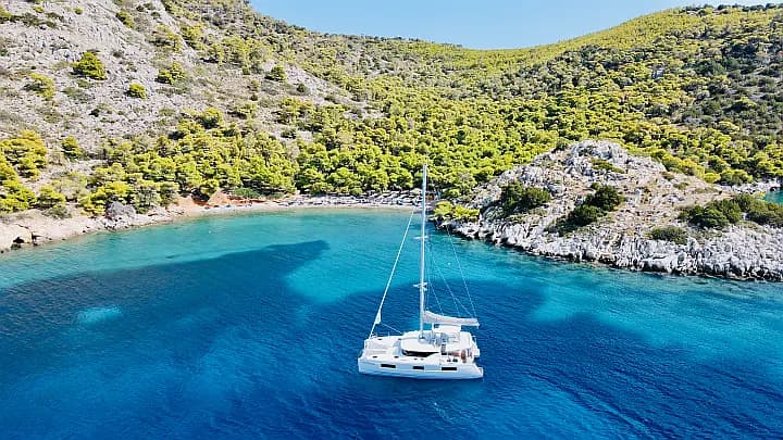 Lagoon 46 in Athens / Alimos Marina - Photo 4
