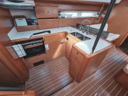 Jeanneau 53 in Rogoznica / Marina Frapa thumbnail 13