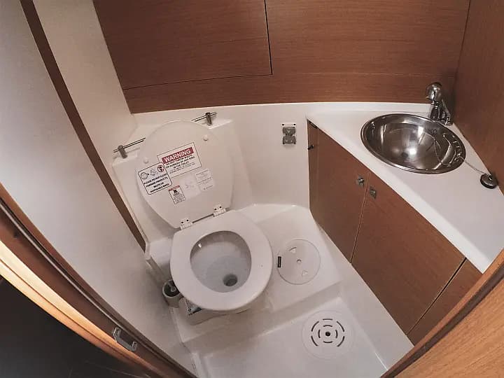 Jeanneau 53 in Rogoznica / Marina Frapa - Photo 4