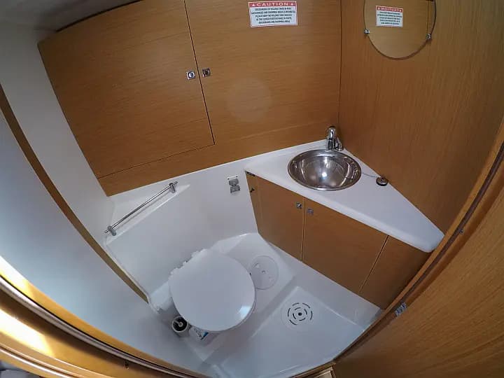 Jeanneau 53 in Rogoznica / Marina Frapa - Photo 5