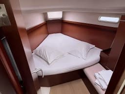 Hanse 385 in Thessaloniki thumbnail 20