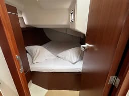 Hanse 385 in Thessaloniki thumbnail 21
