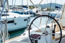 Oceanis 38 in Sardinia / Portisco / Marina di Portisco thumbnail 10
