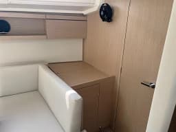 Oceanis 40.1 in Sicily / Capo d'Orlando Marina thumbnail 25