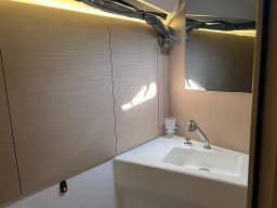 Oceanis 40.1 in Sicily / Capo d'Orlando Marina thumbnail 5