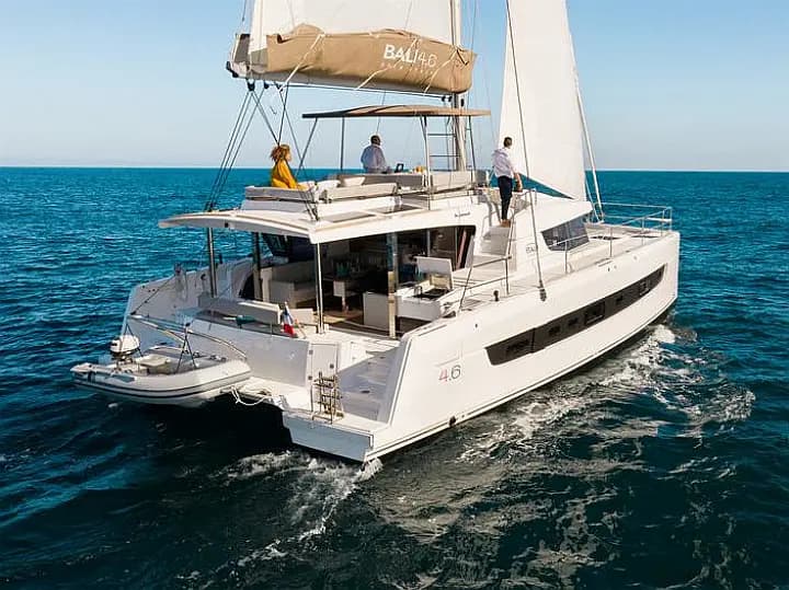 Bali 4.6 in Saint-Mandrier-sur-Mer / Port Pin Rolland - image 1