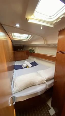 Sun Odyssey 45 in Nikiti - Chalkidiki / Nikiti thumbnail 5