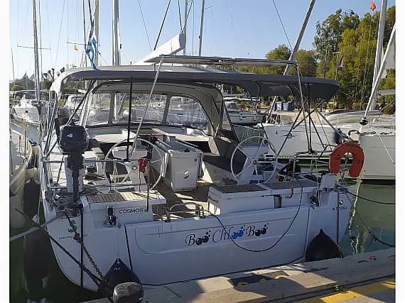 Oceanis 51.1 in Preveza Marina - image 1