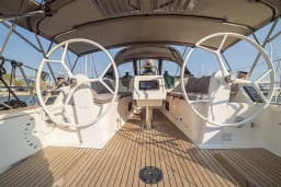 Bavaria Cruiser 37 in Athens / Alimos Marina thumbnail 8