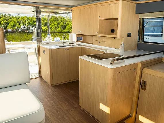 Aquila 42 Yacht in Lavrion / Olympic Marina - Photo 3