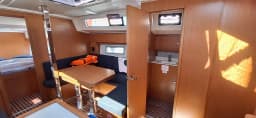 Bavaria C38 in Trogir / ACI Marina Trogir thumbnail 6