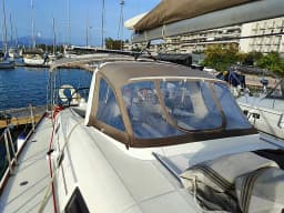 Oceanis 50 Family in Lefkada / Nydri Port thumbnail 13