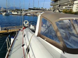 Oceanis 50 Family in Lefkada / Nydri Port thumbnail 15