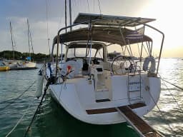 Oceanis 50 Family in Lefkada / Nydri Port thumbnail 19
