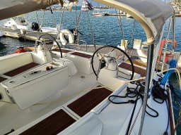 Oceanis 50 Family in Lefkada / Nydri Port thumbnail 20