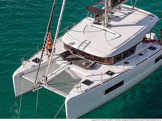 Lagoon 40 in Volos / Port of Volos - Photo 1