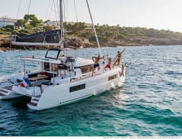 Lagoon 40 in Volos / Port of Volos thumbnail 3