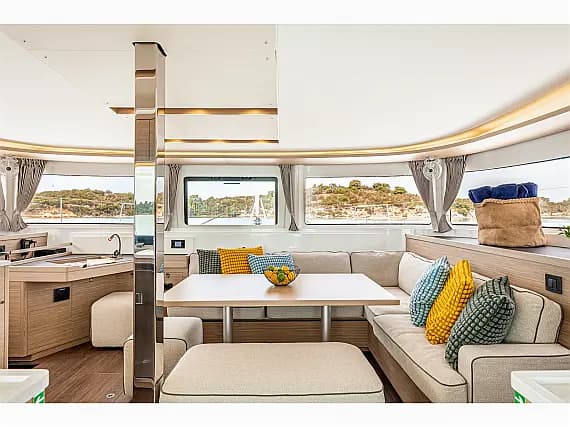 Lagoon 46 in Porto Cheli - Photo 2