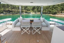Azimut 78 Fly in Šibenik / D-Marin Marina Mandalina thumbnail 23