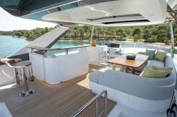 Azimut 78 Fly in Šibenik / D-Marin Marina Mandalina thumbnail 29