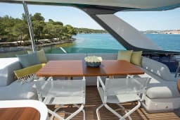 Azimut 78 Fly in Šibenik / D-Marin Marina Mandalina thumbnail 30