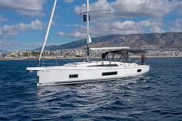 Oceanis 46.1 in Athens / Alimos Marina thumbnail 10