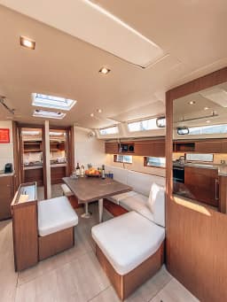 Oceanis 46.1 in Athens / Alimos Marina thumbnail 13
