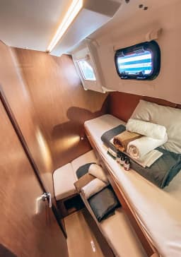 Oceanis 46.1 in Athens / Alimos Marina thumbnail 18