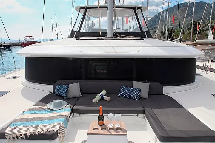 Lagoon 46 in Corfu / Mpenitses / Marina Benitses - Photo 4
