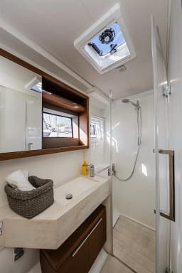 Lagoon 50 in Trogir / ACI Marina Trogir thumbnail 14