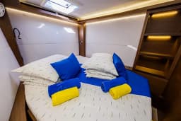 Lagoon 50 in Trogir / ACI Marina Trogir thumbnail 17