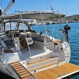Bavaria 51 Cruiser in Nea Peramos - Attica / Nea Peramos thumbnail 17