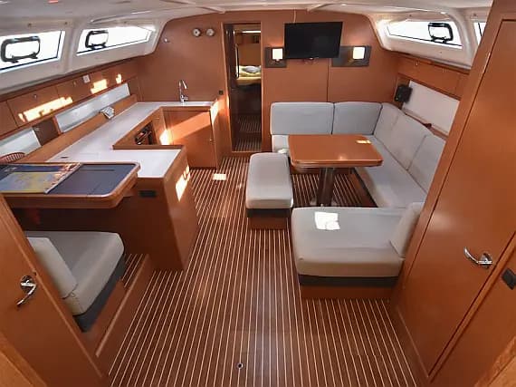 Bavaria 51 Cruiser in Nea Peramos - Attica / Nea Peramos - Photo 3