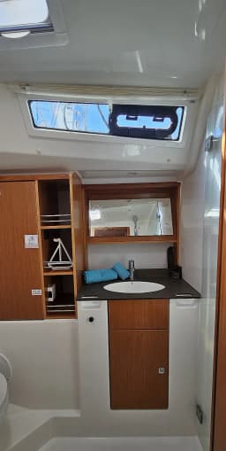 Bavaria 51 Cruiser in Nea Peramos - Attica / Nea Peramos thumbnail 28