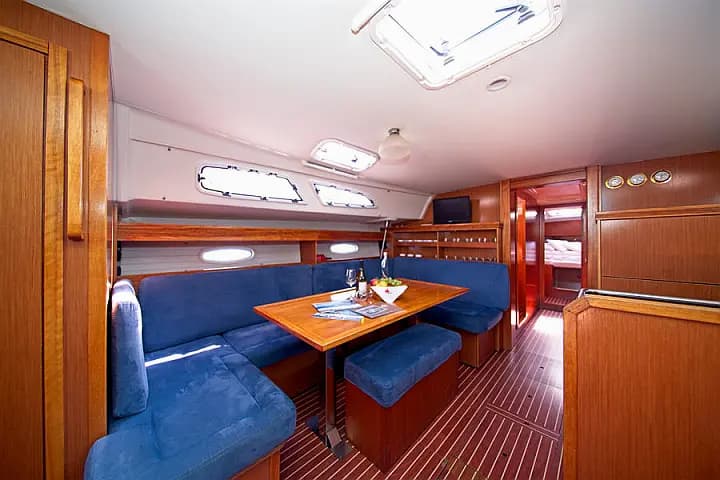 Bavaria 51 Cruiser in Murter / Marina Hramina - Photo 4