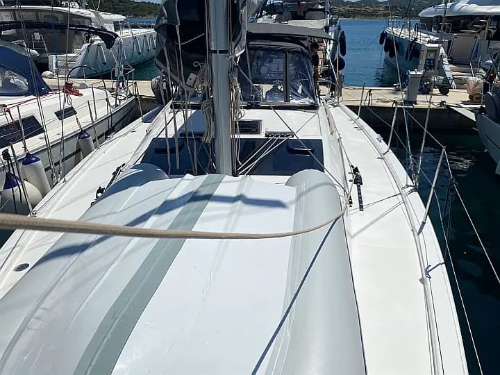 Dufour 390 Grand Large in Sardinia / Portisco / Cala dei Sardi - Photo 5