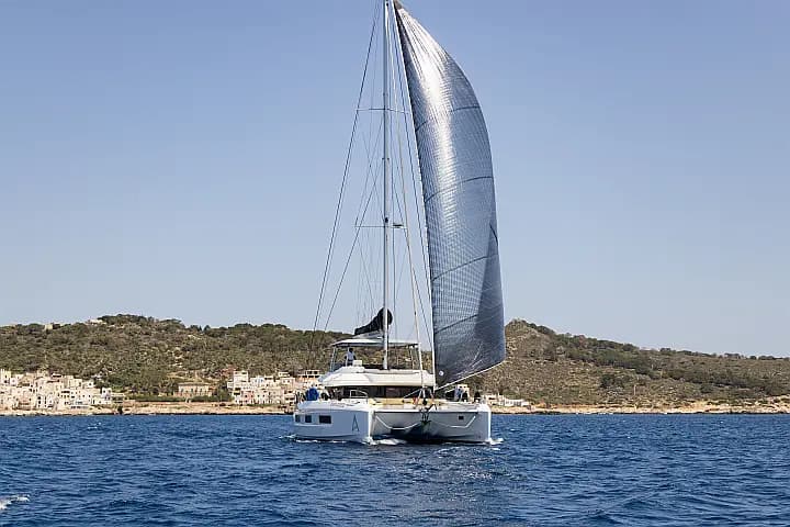 Lagoon 55 in Sicily / Capo d'Orlando Marina - Photo 5