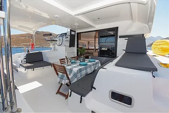 Lagoon 42 in Rhodes New Marina - Photo 3