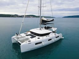 Lagoon 46 in Seget Donji / Marina Baotić thumbnail 6