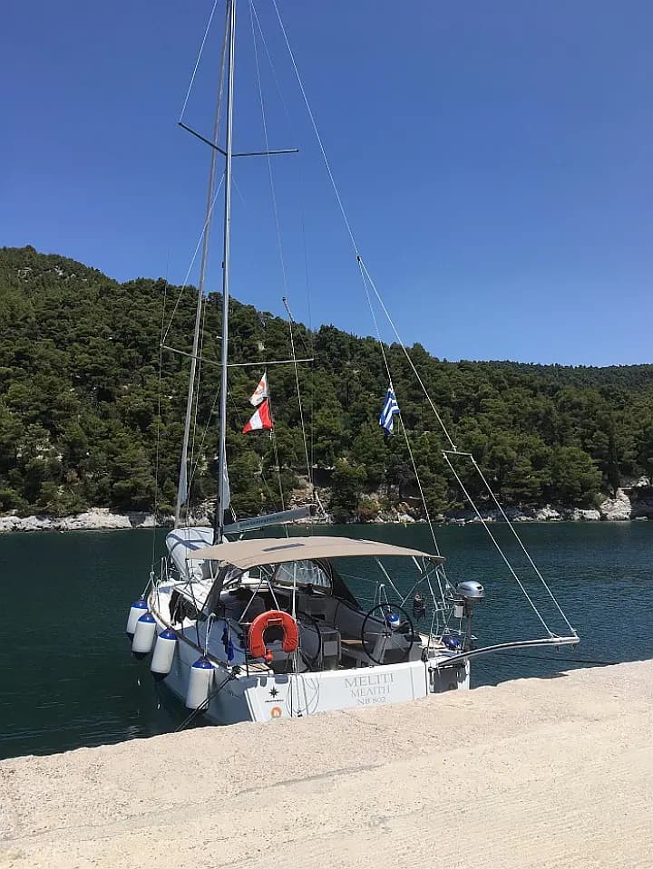 Sun Odyssey 349 in Volos / Port of Volos - Photo 4