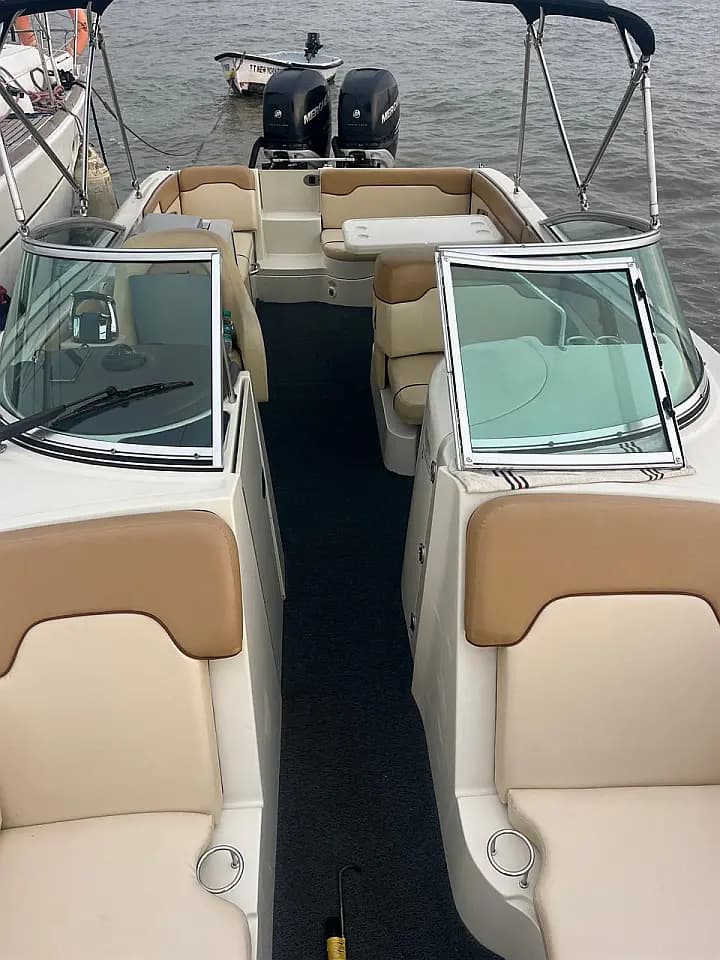 Sea Ray SDX 290 in Mumbai Harbour - Photo 4
