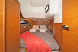 Dufour 44 in Preveza Main Port thumbnail 25