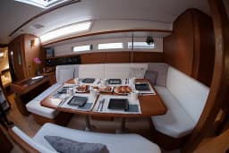 Sun Odyssey 519 in Kos / Marina Kos thumbnail 9