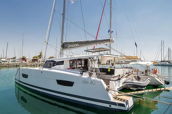 Isla 40 in Lavrion Main Port - Photo 4