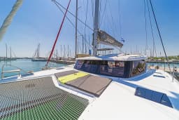 Isla 40 in Lavrion Main Port thumbnail 5