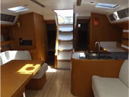 Jeanneau 53 in Malta / Kalkara Marina thumbnail 14